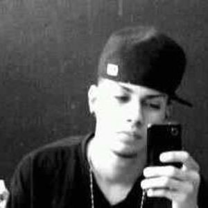 Meet your Posher, Josue